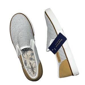 Tommy Bahama Navy Blue White Striped Boat Shoes Slip On Ladies NWOB US 8 Sailor